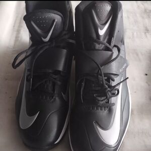Nike Flywire Lineback Shoe